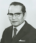 Emeritus professor Ryo Takahashi